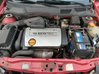 Gebraucht Opel Astra 101 PS (74 kW) 1998 Rot Limousine