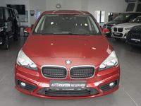 Gebraucht BMW 218 Gran Tourer 150 PS (110 kW) 2017 Rot Van / Kleinbus