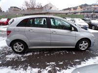 Gebraucht Mercedes B180 116 PS (85 kW) 2010 Silber Van / Kleinbus