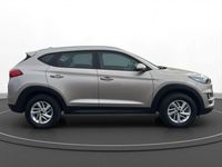 Gebraucht Hyundai Tucson Select 132 PS (97 kW) 2019 Weiß SUV