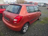 Gebraucht Skoda Fabia Style 69 PS (50 kW) 2009 Orangetangerine metallic Kleinwagen