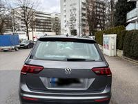 Gebraucht VW Tiguan 150 PS (110 kW) 2018 Grau SUV