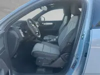 Nuova Volvo XC40 Core 163 CV (119 kW) 2025 Grigio SUV