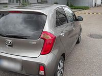 Używany Kia Picanto 86 KM (63 kW) 2015 Szary Hatchback