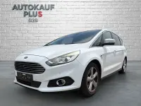 Gebraucht Ford S-MAX Titanium 160 PS (117 kW) 2016 Weiß Van / Kleinbus