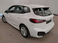 Gebraucht BMW 220 M Sport 170 PS (125 kW) 2025 Alpinweiss 3 Van / Kleinbus