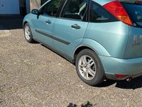 Second-hand Ford Focus 96 CP (70 kW) 1999 Verde Berlinǎ