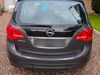Gebraucht Opel Meriva 100 PS (73 kW) 2010 Grau Van / Kleinbus