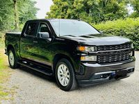 Gebraucht Chevrolet Silverado 314 PS (230 kW) 2022 Schwarz SUV