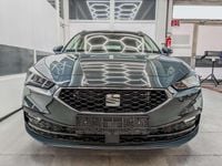 Neu Seat Leon Style 150 PS (110 kW) 2025 Fjord blau Kombi