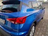 Neu Seat Arona 95 PS (69 kW) 2025 Saphirblau SUV