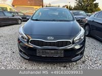 Usado Kia Ceed Edition 7 99 HP (72 kW) 2017 Preto Citadino