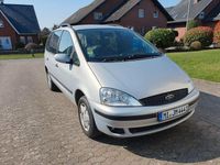 Gebraucht Ford Galaxy Ambiente 116 PS (85 kW) 2002 Silber Van / Kleinbus