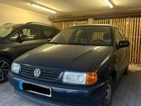 Gebraucht VW Polo 60 PS (44 kW) 1998 Blau Kleinwagen