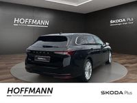 Gebraucht Skoda Superb Selection 150 PS (110 kW) 2024 Schwarz Kombi