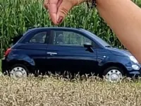 Gebraucht Fiat 500 Dolcevita 69 PS (50 kW) 2024 Blau Limousine