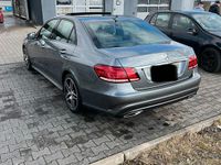Gebraucht Mercedes E250 204 PS (150 kW) 2016 Grau Limousine