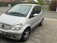 Gebraucht Mercedes A160 Avantgarde 102 PS (75 kW) 2002 Silber Van / Kleinbus