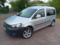 Gebraucht VW Caddy Maxi 109 PS (80 kW) 2011 Silber Van / Kleinbus
