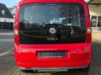 Gebraucht Fiat Doblò Dynamic 120 PS (88 kW) 2010 Rot Van / Kleinbus