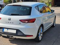 Second-hand Seat Leon FR 140 CP (102 kW) 2013 Alb Berlinǎ