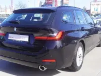 Używany BMW 320 Advantage 184 KM (135 kW) 2022 Czarny Kombi