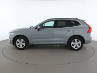 Gebraucht Volvo XC60 Core 197 PS (144 kW) 2023 Grau SUV