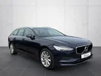 Gebraucht Volvo V90 Momentum 235 PS (172 kW) 2018 Magic blue metallic / metallic Kombi