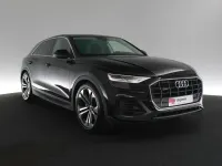 Gebraucht Audi Q8 Performance 340 PS (250 kW) 2023 Mythosschwarz metallic (metallic) SUV