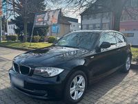 Gebraucht BMW 116 116 PS (85 kW) 2010 Schwarz Kleinwagen