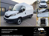 Gebraucht Iveco Daily 179 PS (131 kW) 2022 Weiß Limousine