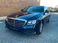 Gebraucht Mercedes E220 194 PS (142 kW) 2017 Grün Limousine
