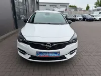 Usata Opel Astra Elegance 131 CV (96 kW) 2022 Bianco Utilitaria