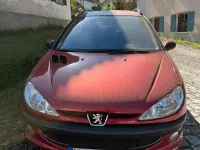 Używany Peugeot 206 108 KM (79 kW) 2012 Czerwony Kombi