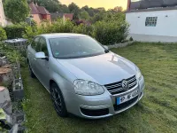 Gebraucht VW Jetta 105 PS (77 kW) 2006 Silber Limousine