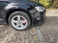 Gebraucht Audi A3 Design 116 PS (85 kW) 2018 Schwarz Limousine