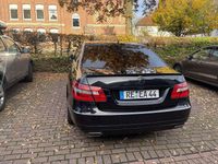 Gebraucht Mercedes E200 Avantgarde 136 PS (100 kW) 2011 Limousine