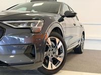 Gebraucht Audi e-tron Advanced Plus 300 kW (408 PS) 2019 Grau SUV