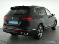 Gebraucht VW Tiguan Allspace R-line 150 PS (110 kW) 2023 Deep black perleffekt SUV