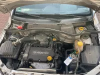 Gebraucht Opel Corsa 75 PS (55 kW) 2002 Silber Kleinwagen