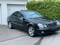 gebraucht Mercedes E320 Avantgarde *AUTOMATIK*SCHIEBEDACH*AHK*