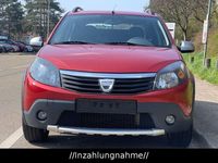Gebraucht Dacia Sandero Stepway 87 PS (63 kW) 2011 Rot Limousine