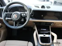 Gebraucht Porsche Cayenne 471 PS (346 kW) 2026 Algarveblaumetallic (metallic) SUV