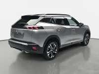 Gebraucht Peugeot 2008 GT 131 PS (96 kW) 2023 Grau SUV