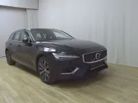 Gebraucht Volvo V60 Inscription 341 PS (250 kW) 2021 Schwarz Kombi