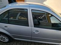 gebraucht VW Bora 2.0 Benziner TÜV NEU!