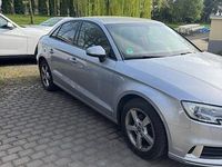 Second-hand Audi A3 116 CP (85 kW) 2018 Argintiu Berlinǎ