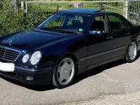 Gebraucht Mercedes E430 Elegance 279 PS (205 kW) 1999 Blau Limousine