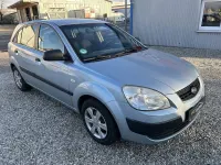 Gebraucht Kia Rio Basis 97 PS (71 kW) 2007 Grau Limousine