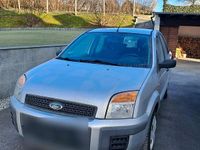 Gebraucht Ford Fusion 80 PS (58 kW) 2007 Silber Kleinwagen